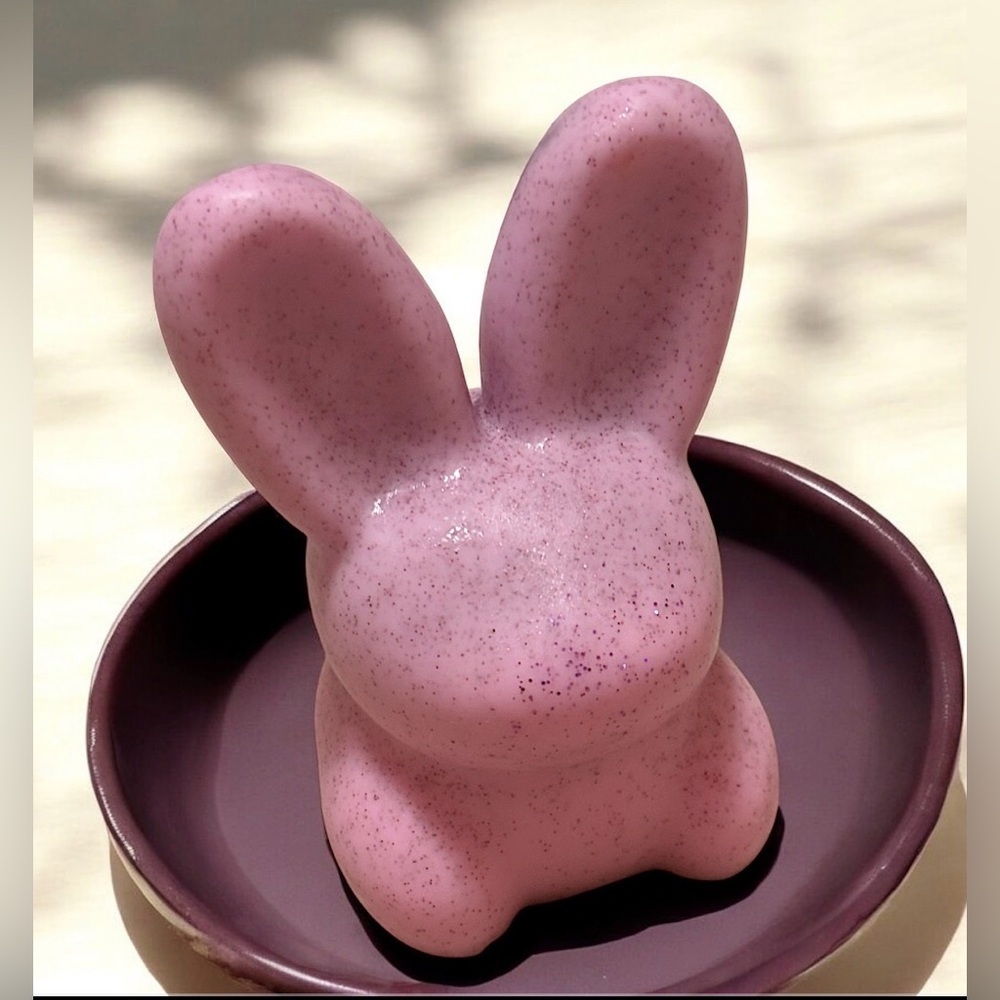Vanilla sugar soap handmade Pink Bunny 4x2in 7oz shea butter & coconut oil based